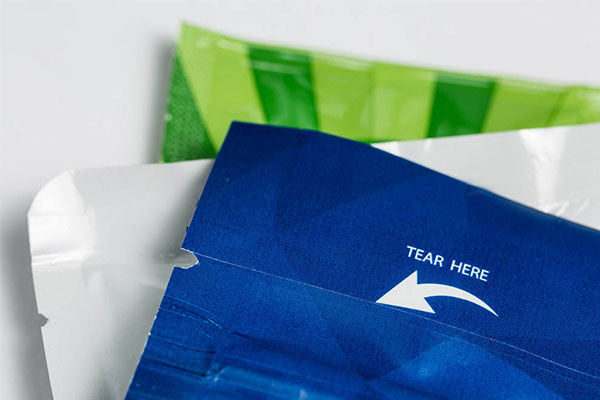 Why choose laser technology for easy-tear line packaging?(图1)