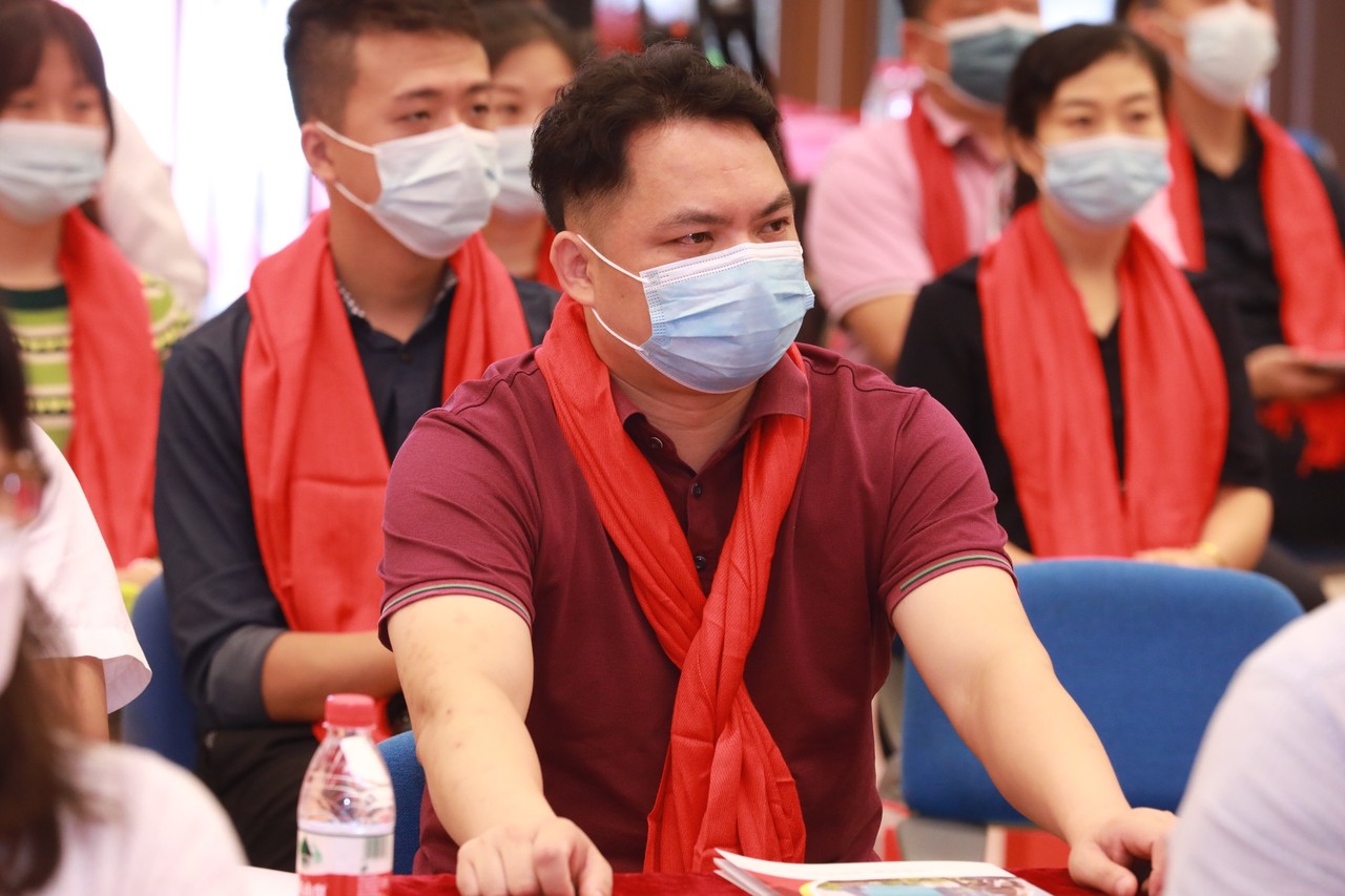 Warm congratulations to Guangzhou Laise Laser for its official listing on the Guangdong Equity Exchange!(图4)